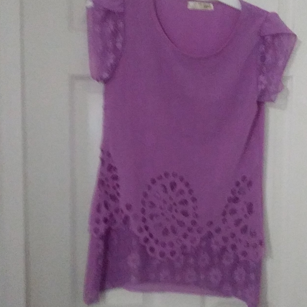 Blouse with under lining
